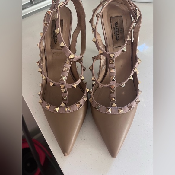 Valentino 100% authentic heels - Picture 1 of 10